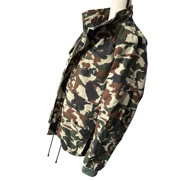 Camouflage Winter Coat Military-Style Pockets Zip Snap Closures  Lined Medium - Picture 3 of 6